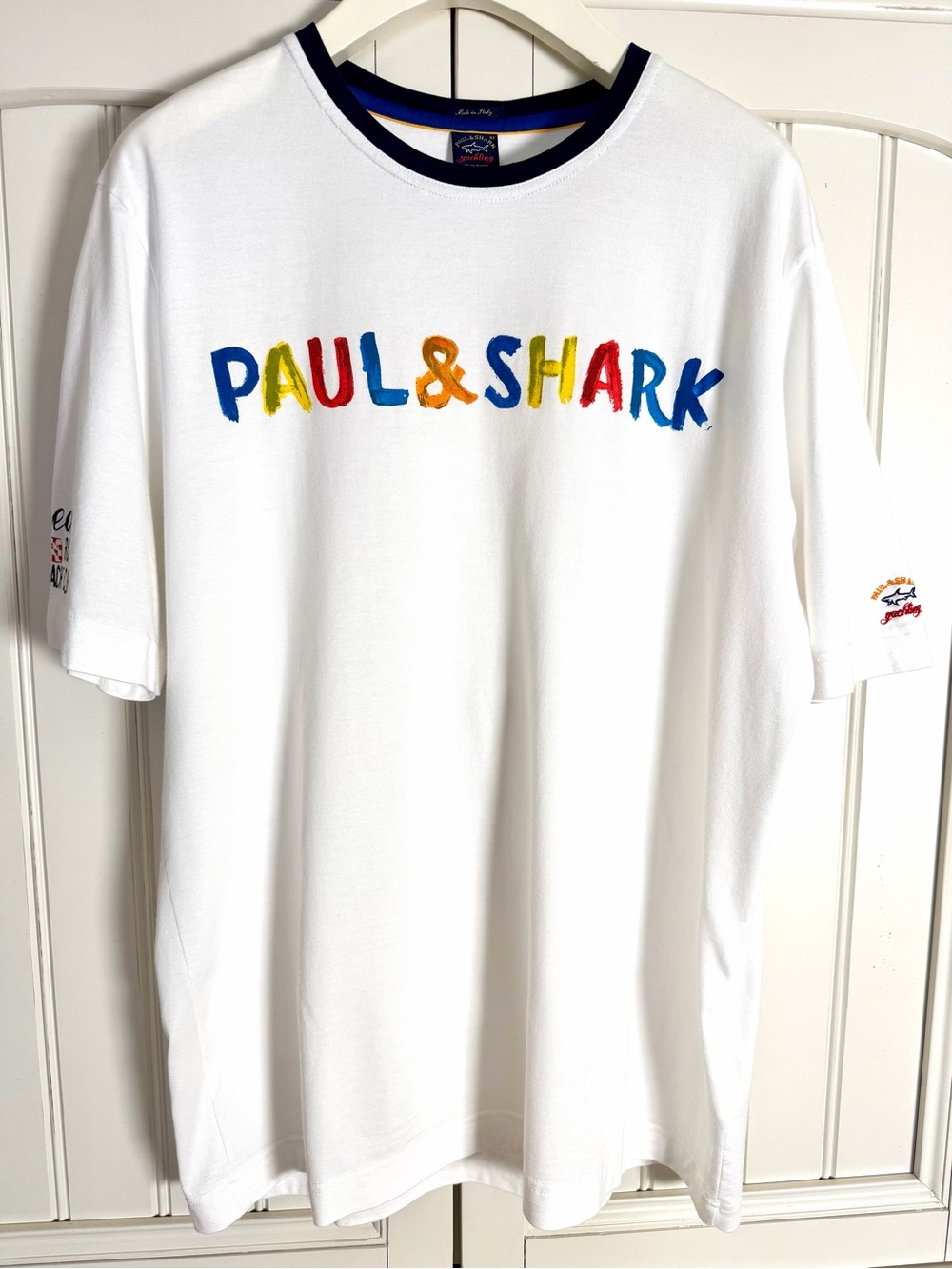 NWOT. Paul & Shark White Tee with Multicolor Brushstroke Logo